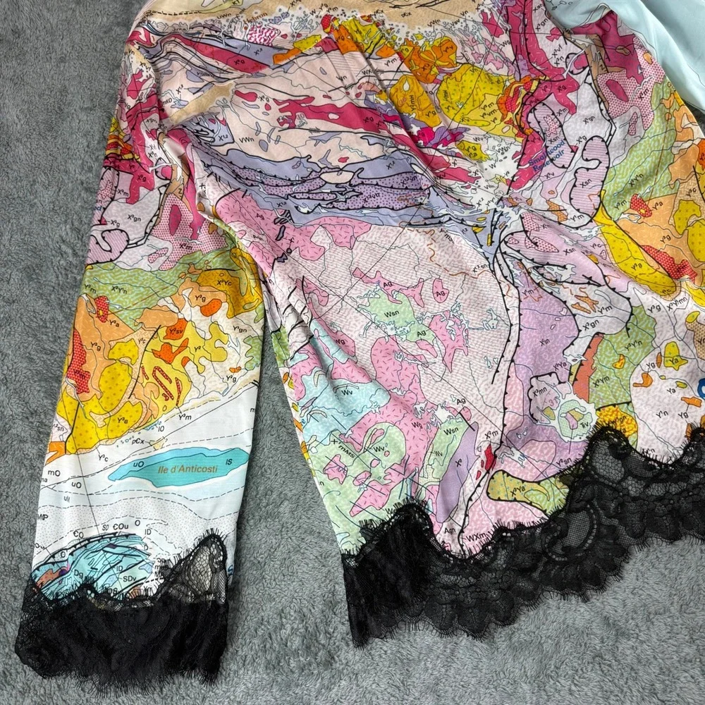 ME369 Mila Lace Button Down Top & Cora Pants Size Map Print XS Matching Set